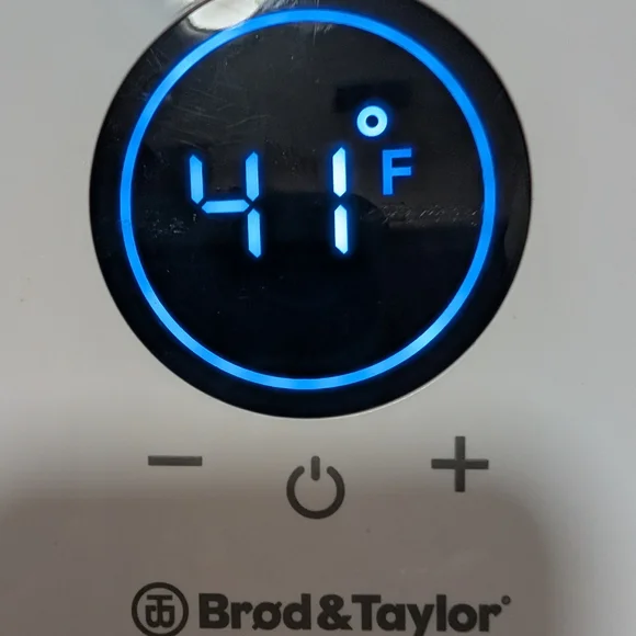 Brod & Taylor Sourdough Home - Picture 4 of 4